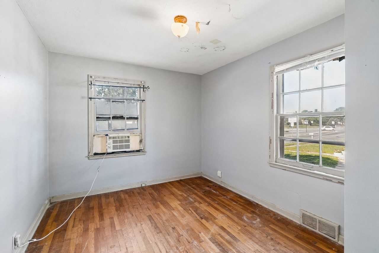 3236 A St - Photo 6 of 10