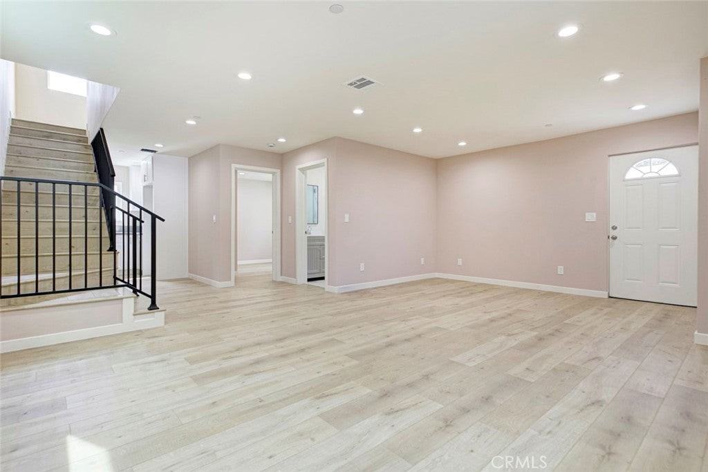7302 Firmament Ave - Photo 2 of 11