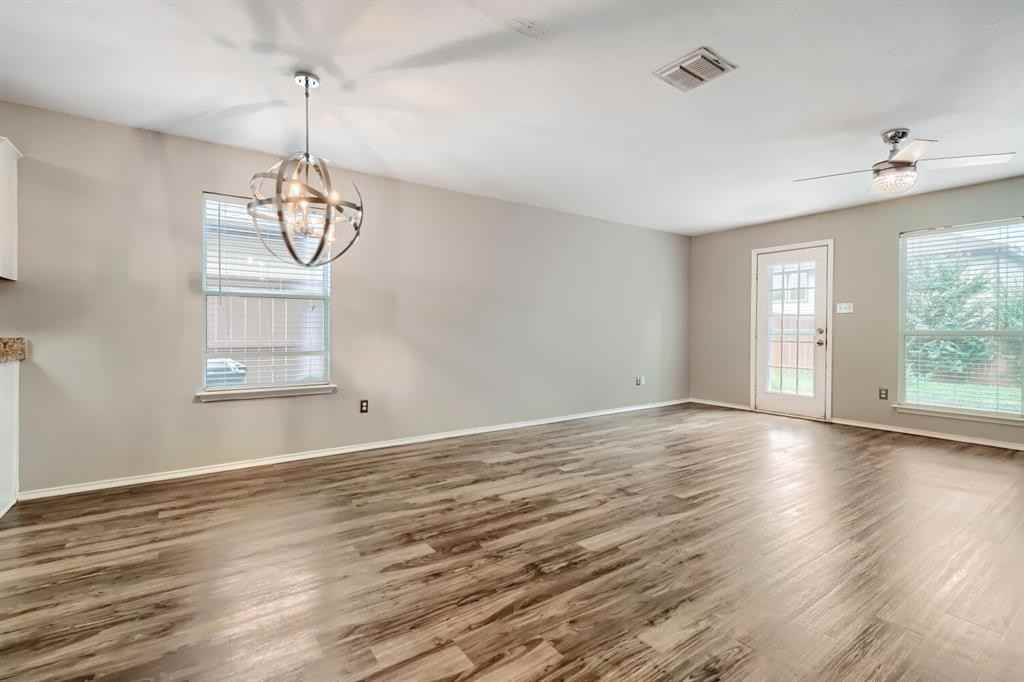 5210 Mountain Spring Trl - Photo 6 of 12