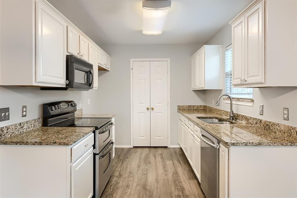 5210 Mountain Spring Trl - Photo 7 of 12