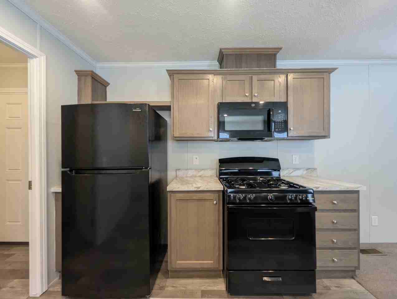 15929 Villaire Ave #668 - Photo 3 of 25