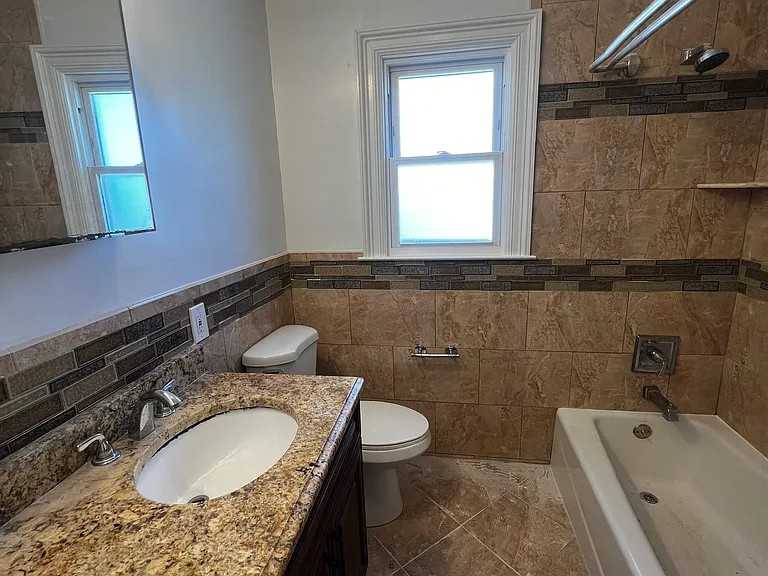 Briggs Ave - Photo 4 of 9