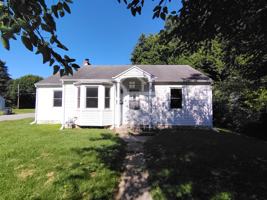 featured image of 1925 Euclid Dr #1