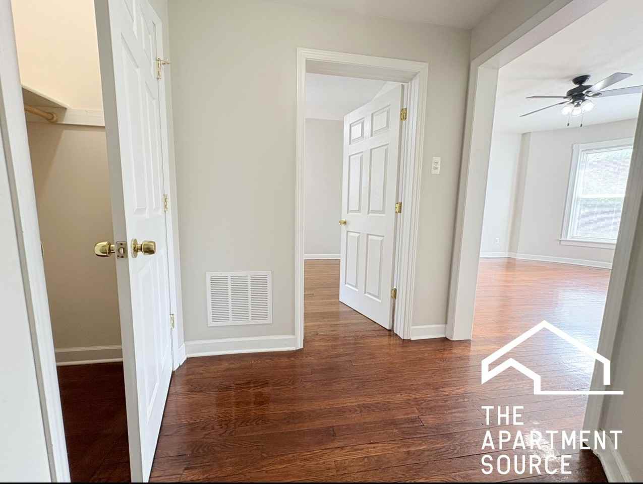 4015 S Calumet Ave #1S - Photo 5 of 27