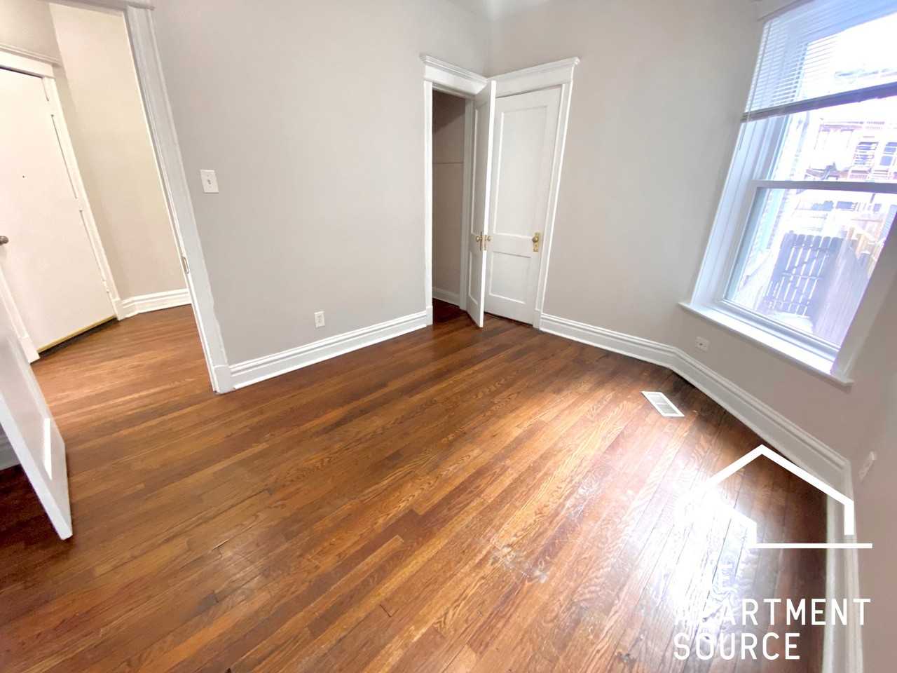4015 S Calumet Ave #1S - Photo 7 of 27