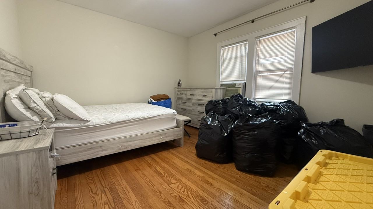 Baker Ave - Photo 2 of 16