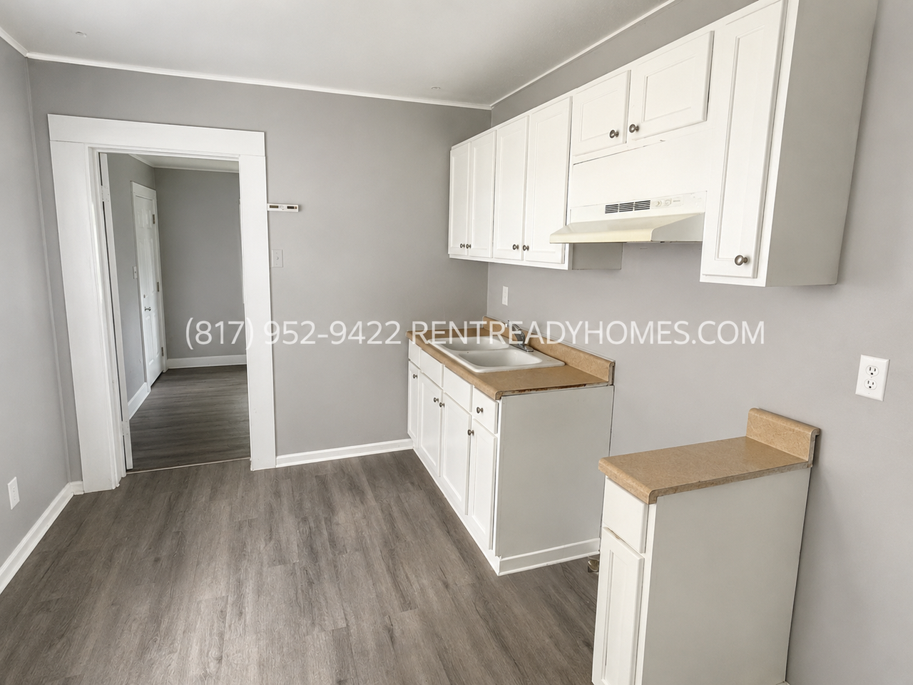1381 Creel Ct - Photo 2 of 12
