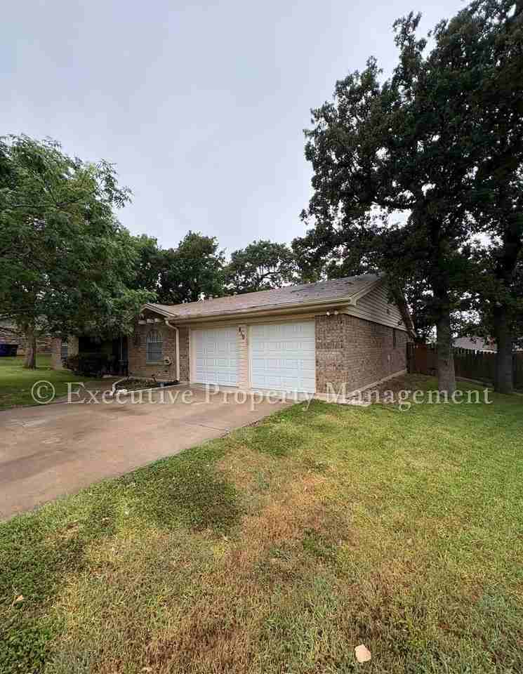 410 Jeffery Ln - Photo 6 of 50