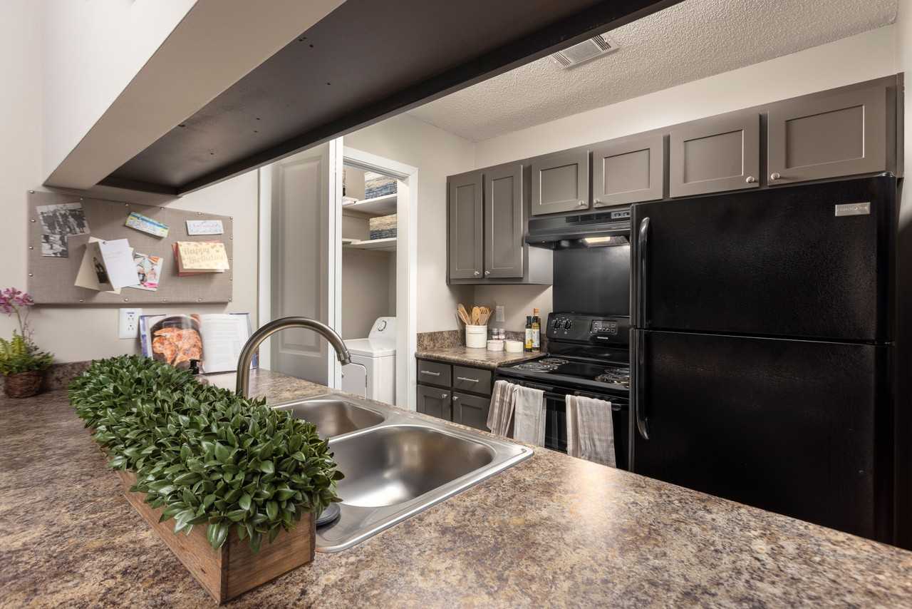 Azure Cove Apartment Homes - Photo 4 of 52