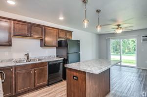 featured image of 2210 Riverview Dr