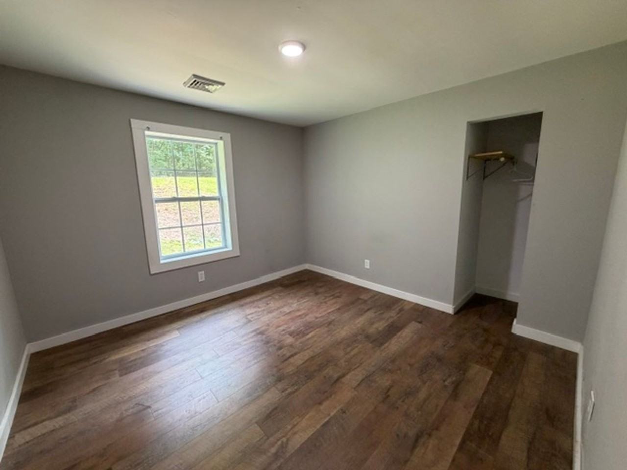 201 Old Harrison Cir Sw - Photo 7 of 18
