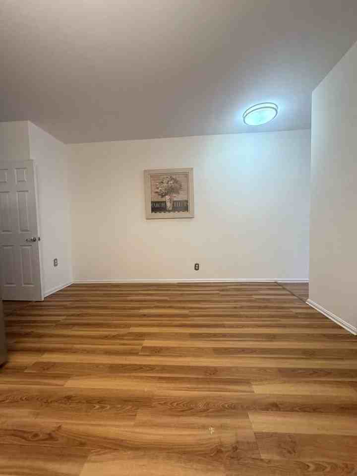 932 Westminster St Nw ##Nw - Photo 7 of 28