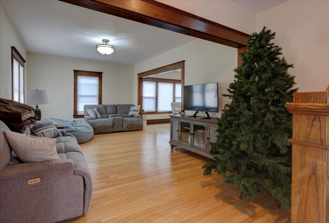 2115 3rd St E - Photo 5 of 25