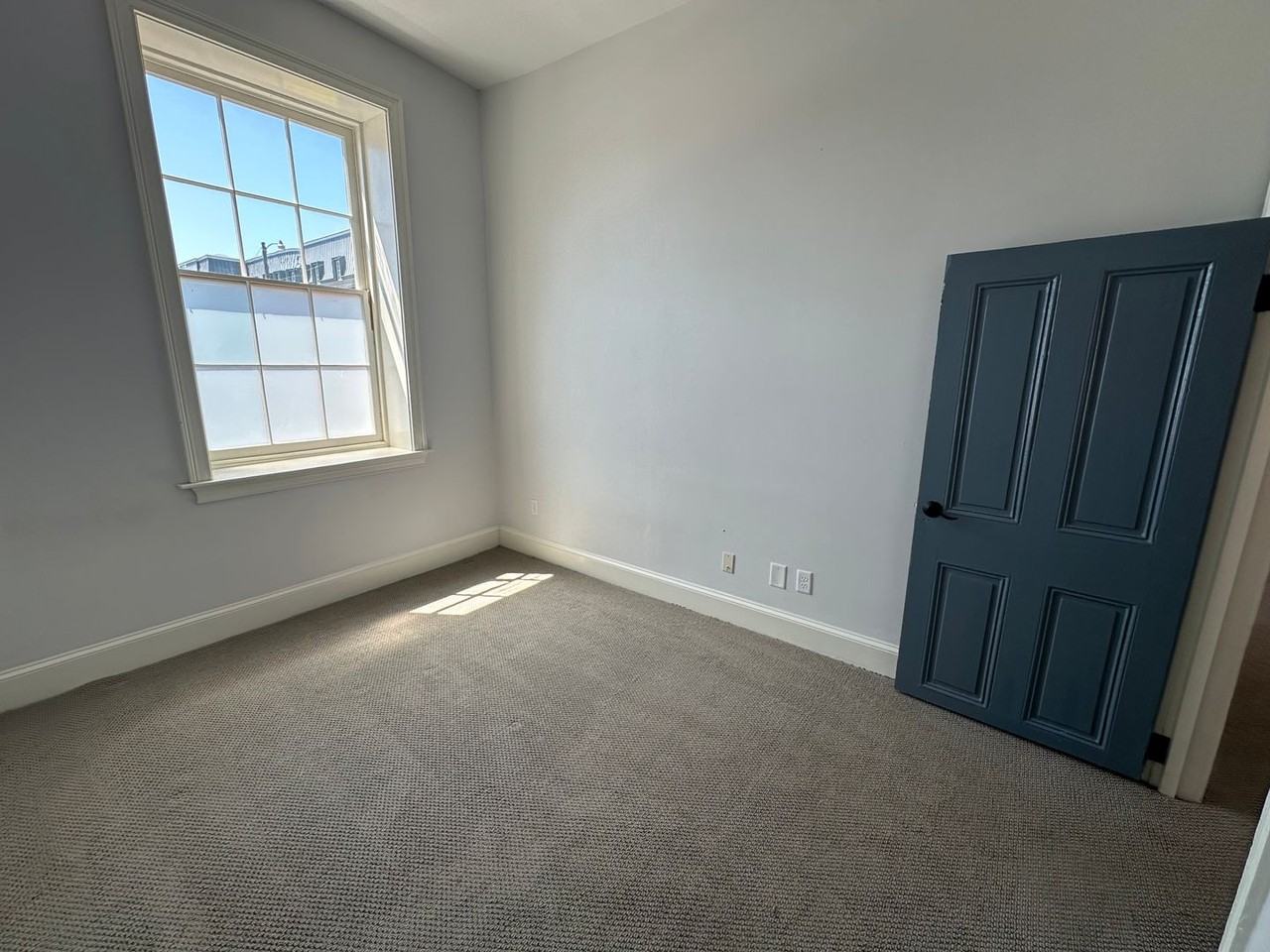 202 Hanover St #2D - Photo 7 of 8