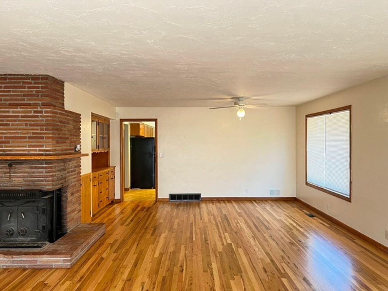720 Orchard Heights Rd Nw - Photo 4 of 50