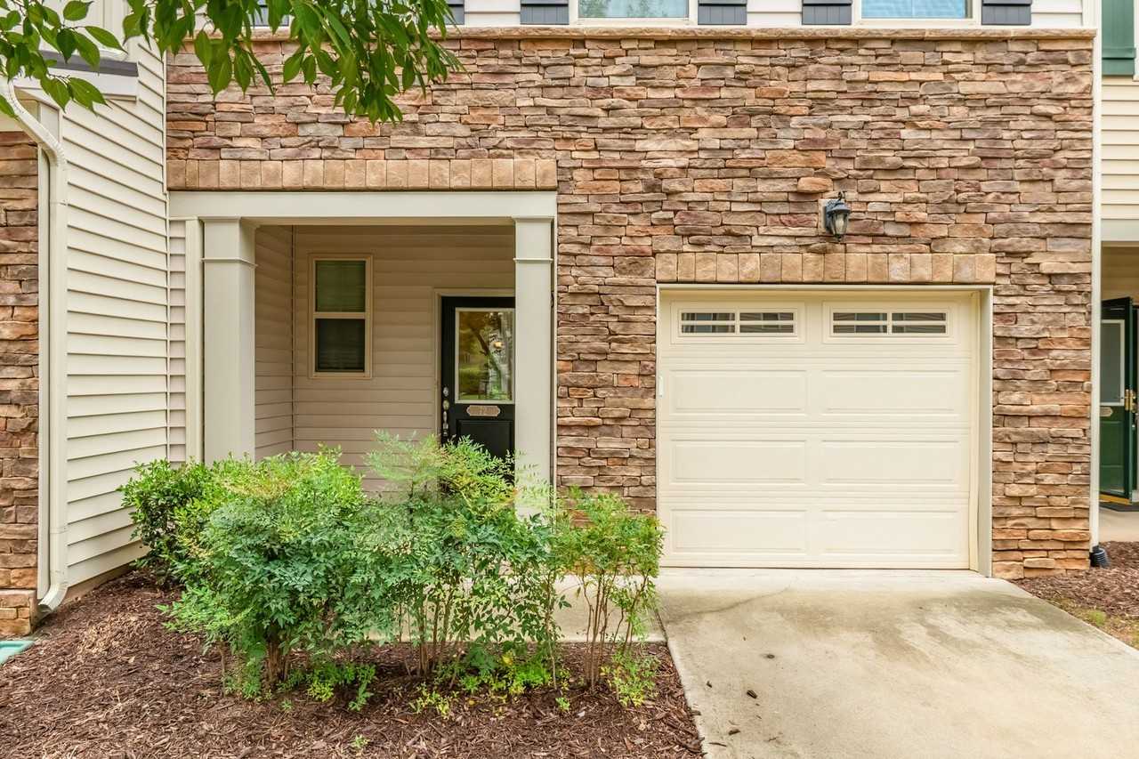 72 Argonaut Dr - Photo 3 of 27