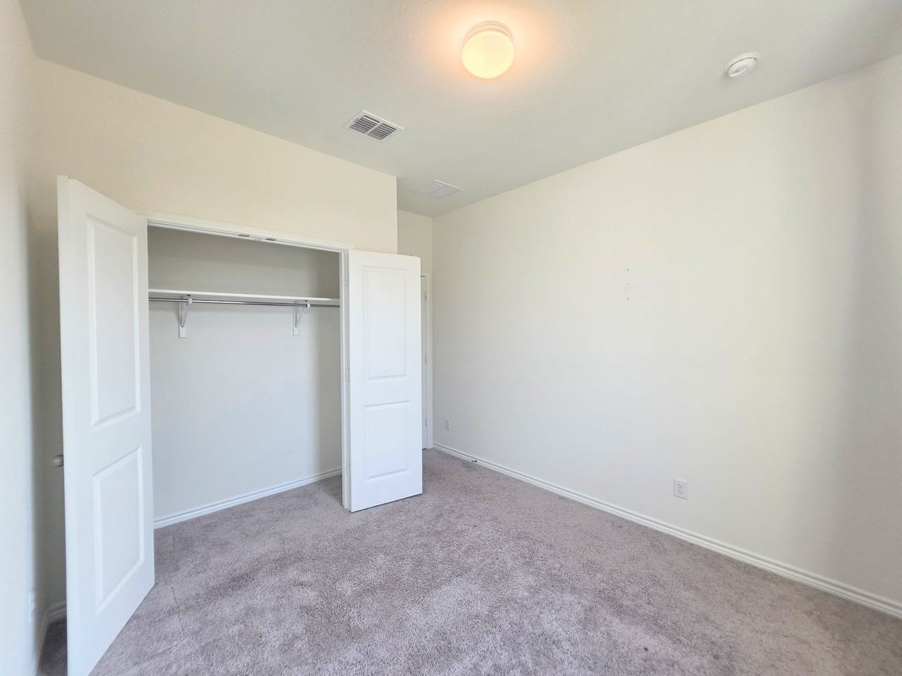 250 W Flowing River Dr - Photo 7 of 30