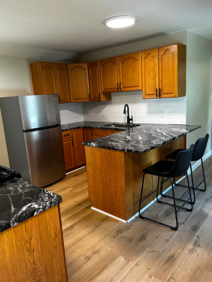 151 Campbell St - Photo 3 of 14