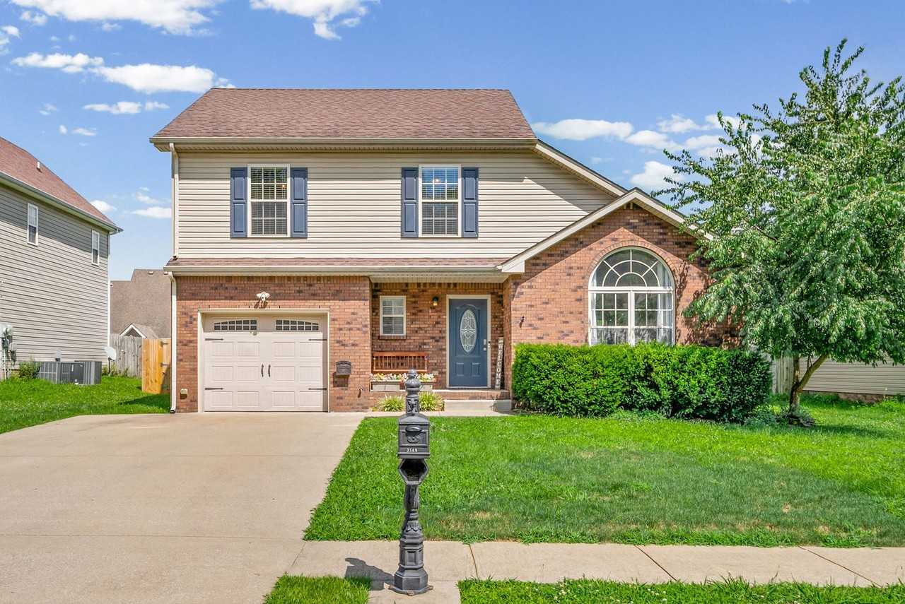 3569 Southwood Dr - Photo 3 of 34