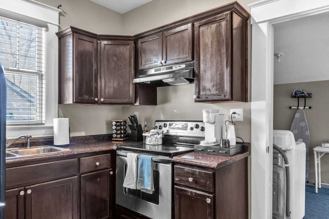 2882 Church St - Photo 5 of 14