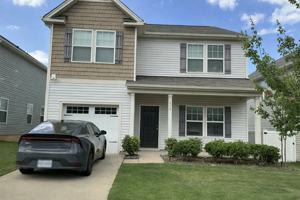 featured image of 616 Spencer Ln