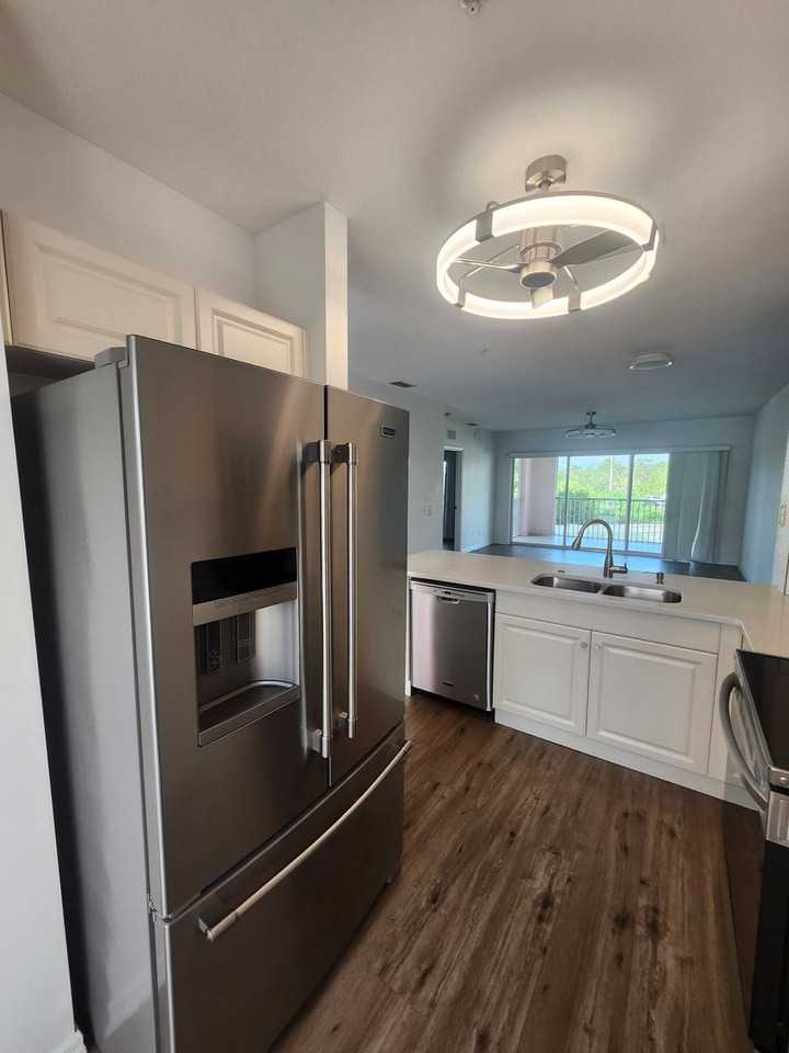 2061 Willow Hammock Cir #202 - Photo 6 of 17