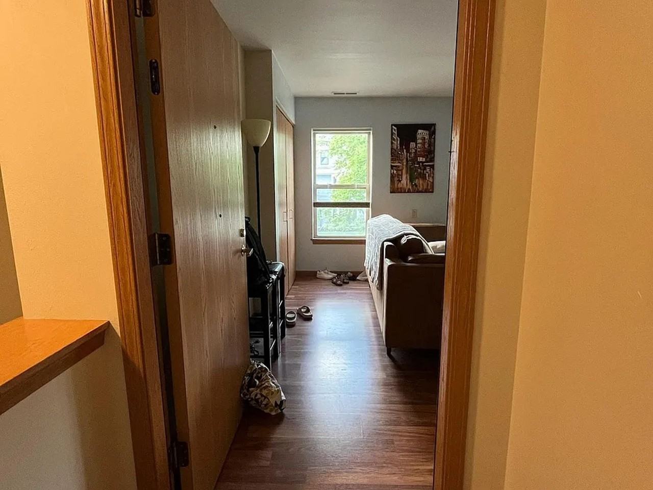 635 E Dayton St - Photo 7 of 27