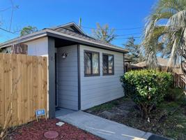 featured image of 817 Premier Dr