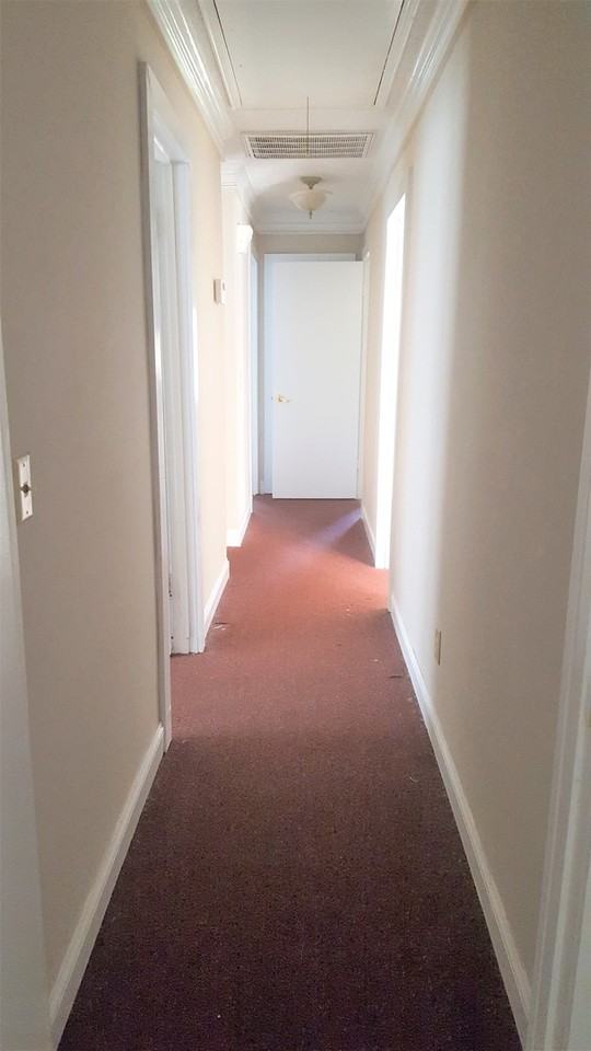 514 Georgia Ave - Photo 5 of 9
