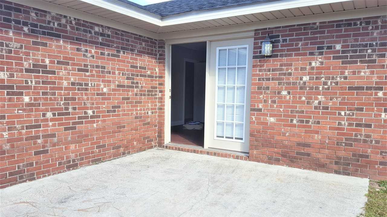 514 Georgia Ave - Photo 7 of 9