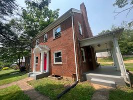featured image of 2518 Oakland Blvd Nw