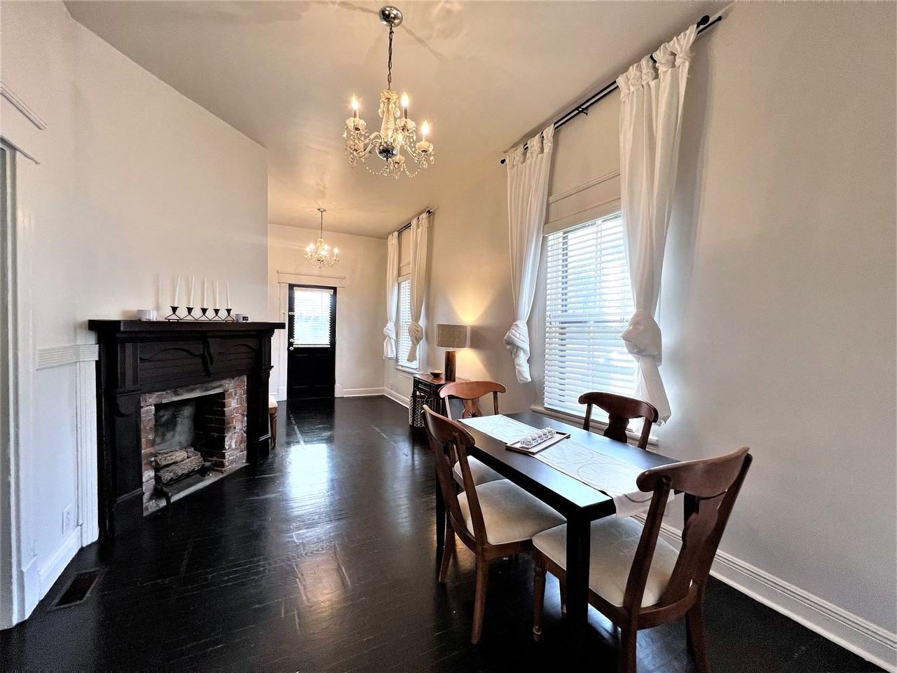 601 Gill Ave - Photo 5 of 16