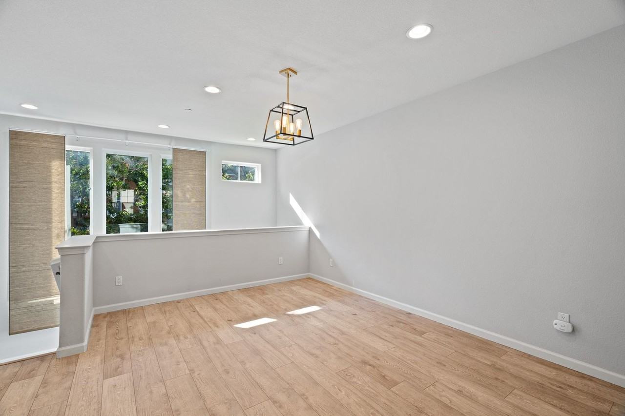 835 Transill Cir - Photo 4 of 17