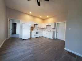 featured image of 458 N 9th St