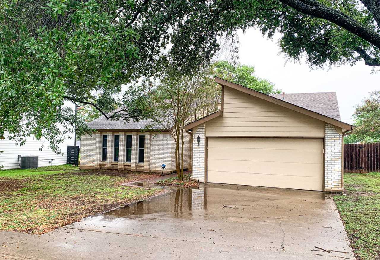 11803 Hyacinth Dr - Photo 2 of 25