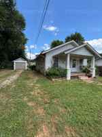 featured image of 1012 W Ash Ave