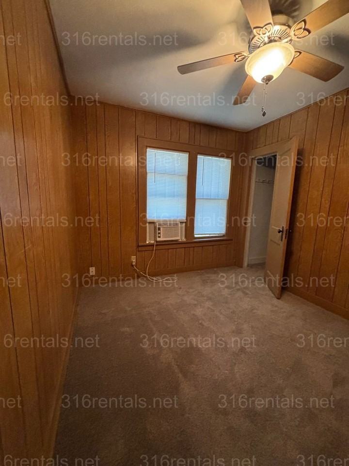 1012 W Ash Ave - Photo 7 of 16