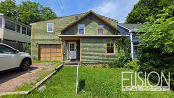 featured image of 446 Colchester Ave