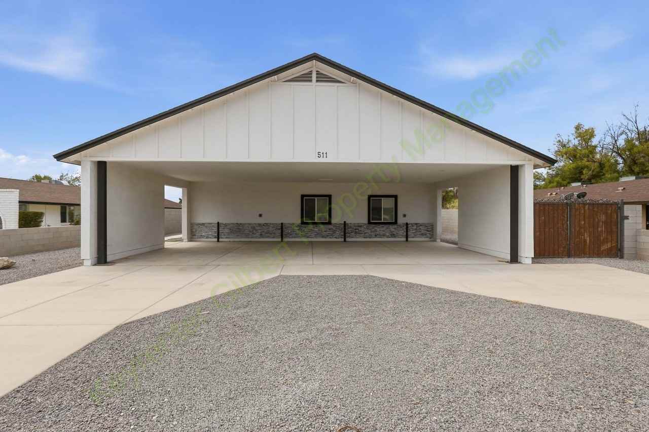 511 E 8th Ave - Photo 3 of 32