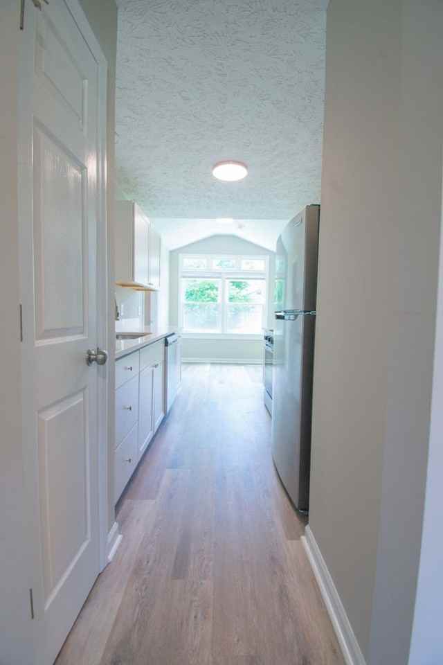 621 Winthrop Ct - Photo 6 of 19