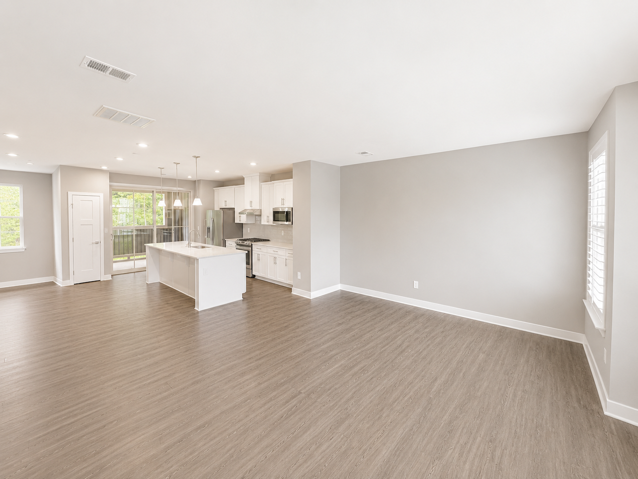 12 Questover Dr - Photo 4 of 13