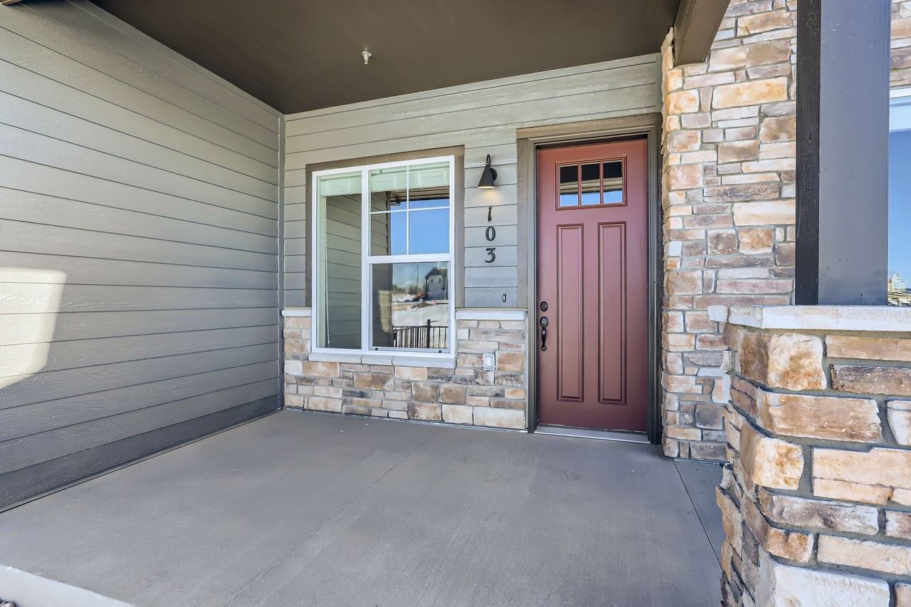 310 High Point Dr - Photo 2 of 29