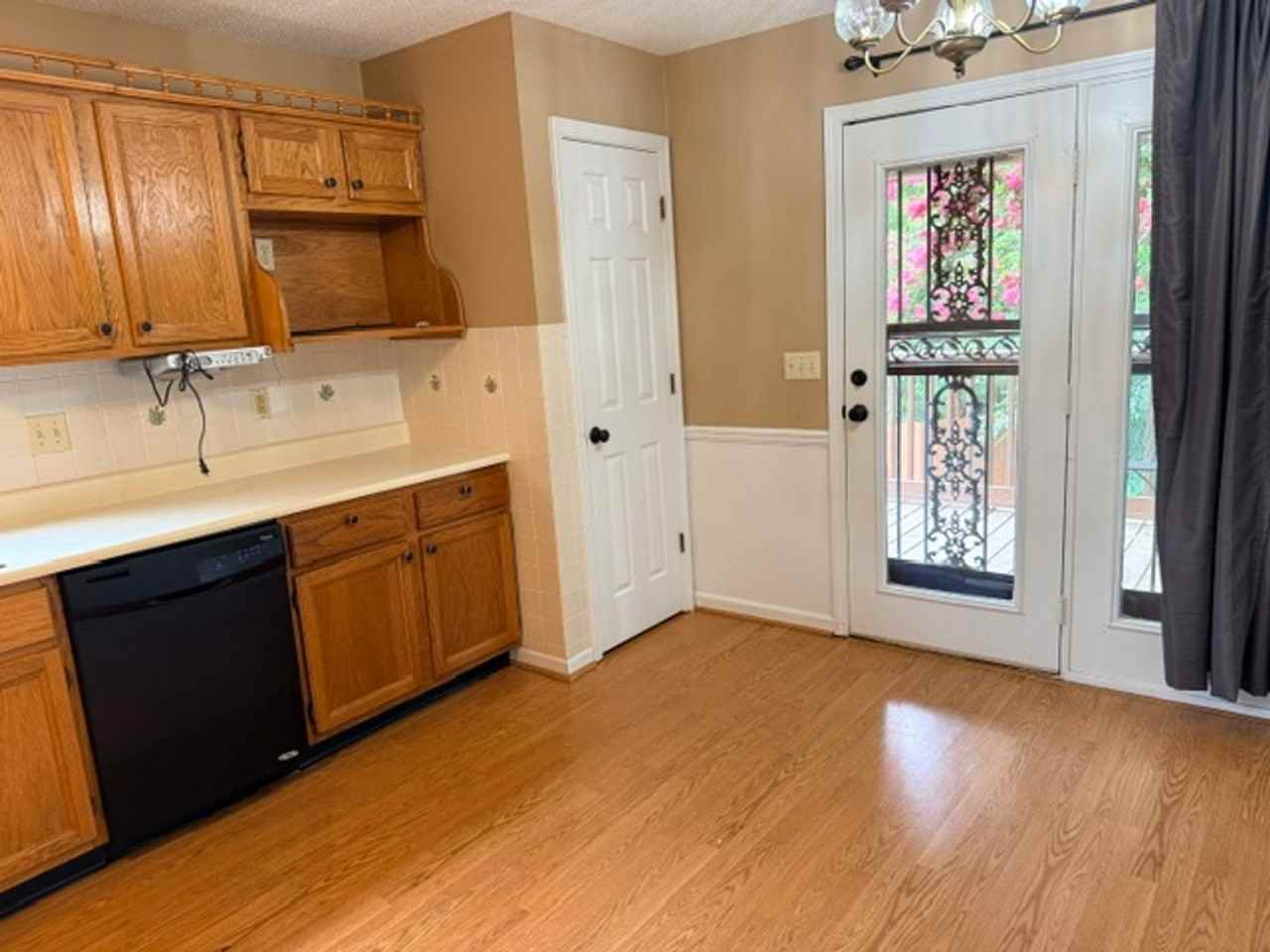 1144 N Rachaels Cir - Photo 5 of 23