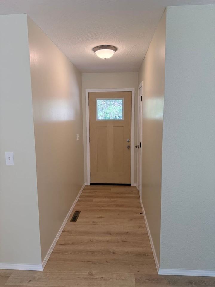 5842 Buttercup St - Photo 2 of 29