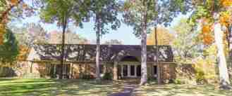 2100 Paula Dr - Photo 1 of 1