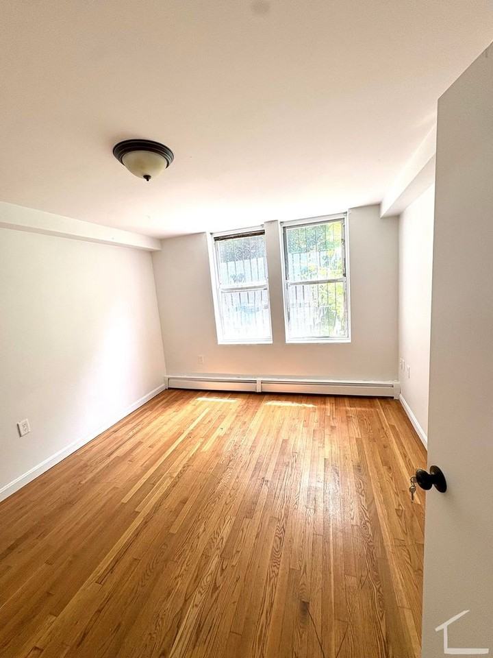 1680 Commonwealth Ave - Photo 3 of 9