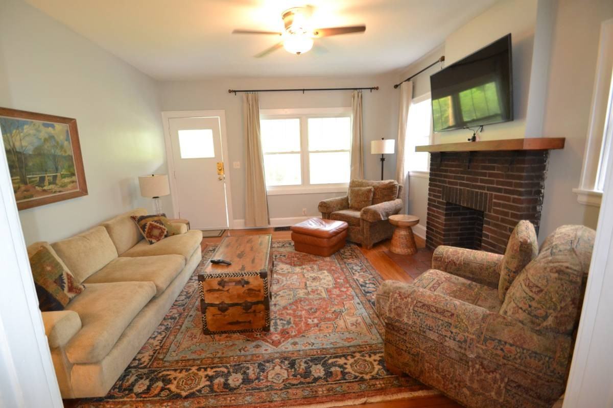 5525 Tompkins Ave #1 - Photo 2 of 21