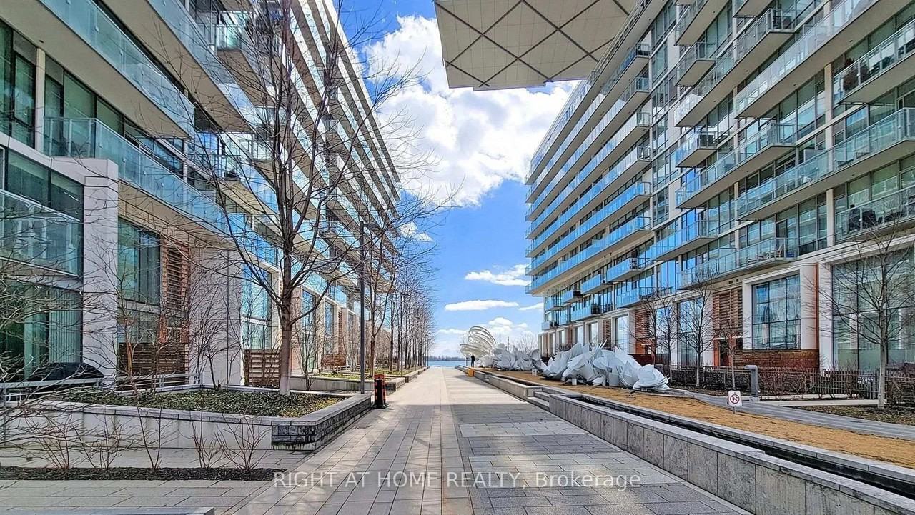 39 Queens Quay East - Photo 2