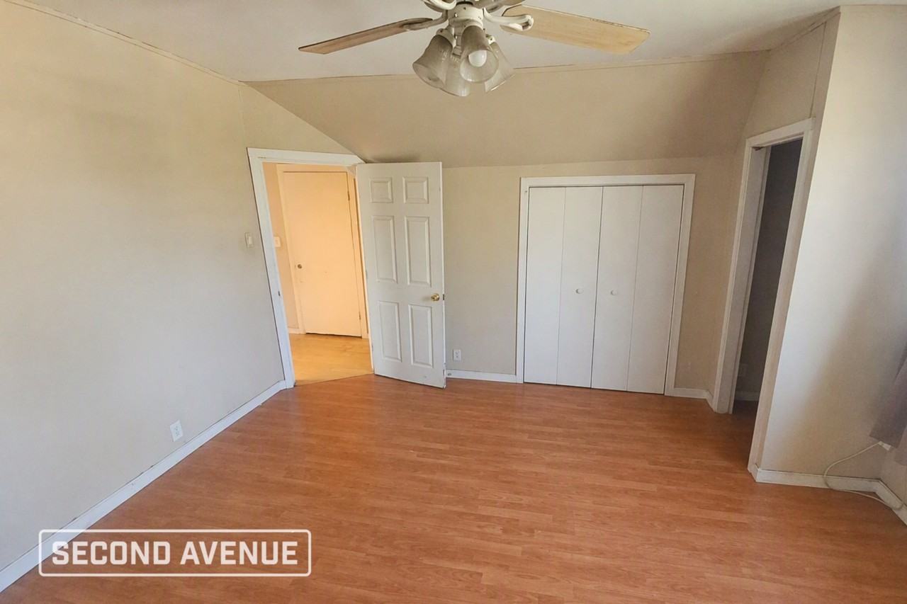 2426 E 24th St - Photo 4 of 9