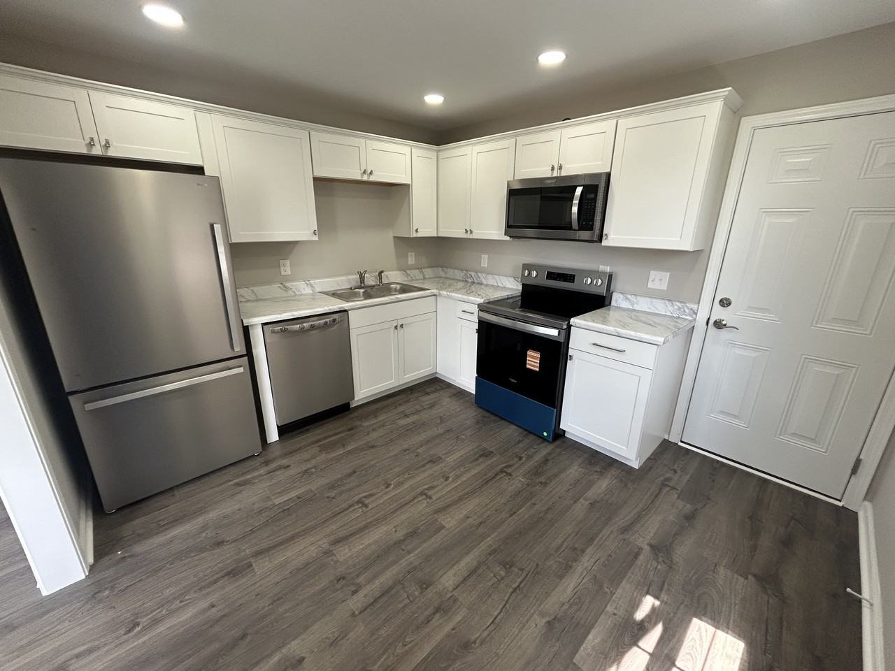 113 Scenic View Road #1 - Photo 4 of 13
